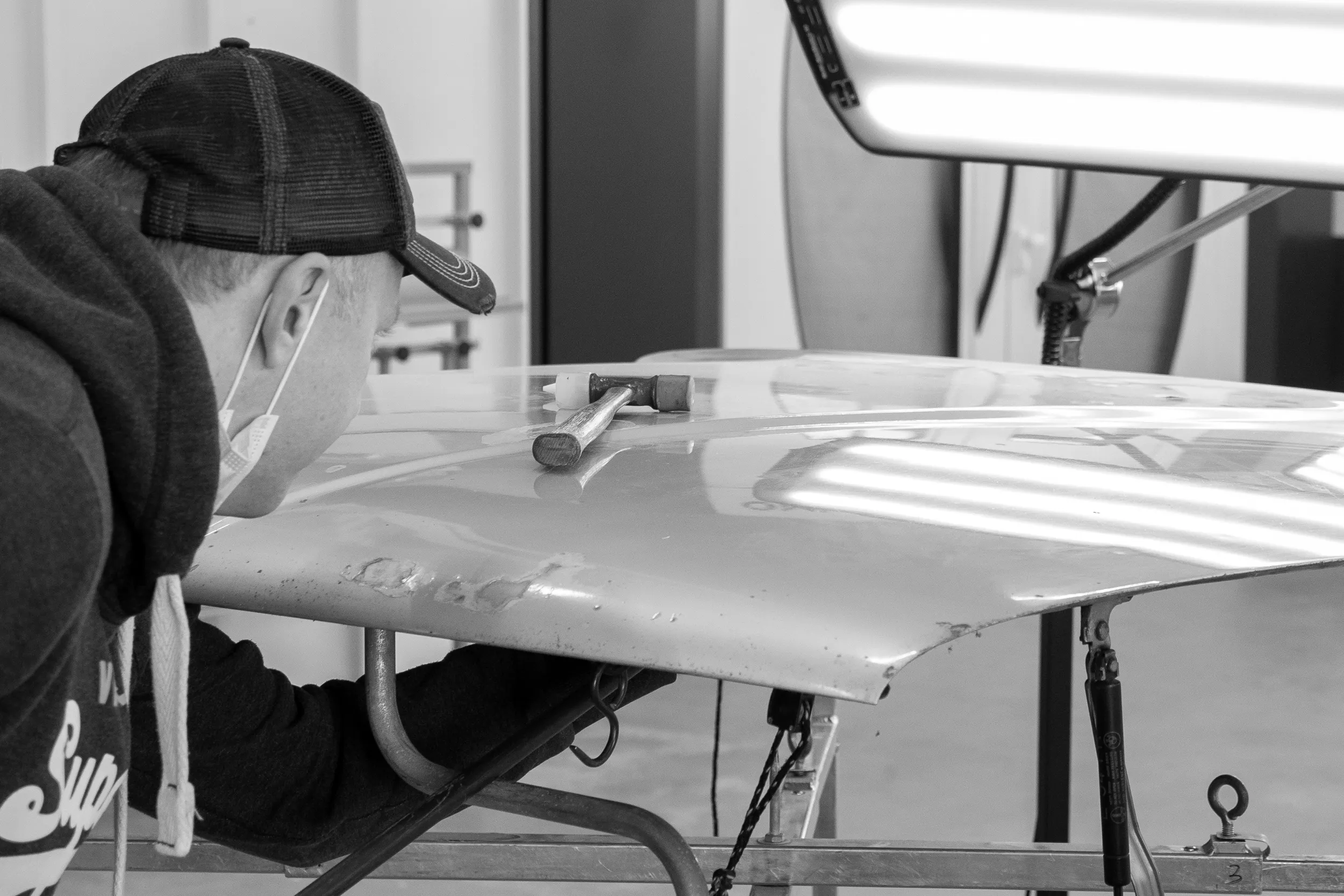 DEBOOSELAGE-carrosserie-muret-carbonne-sans-peinture